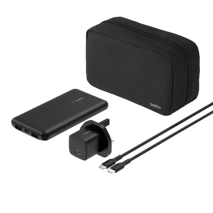 باقة Belkin BoostCharge – باور بانك 10K + شاحن جداري 25W + كابل USB-C وحقيبة سفر