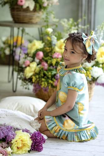 Turquoise bow
