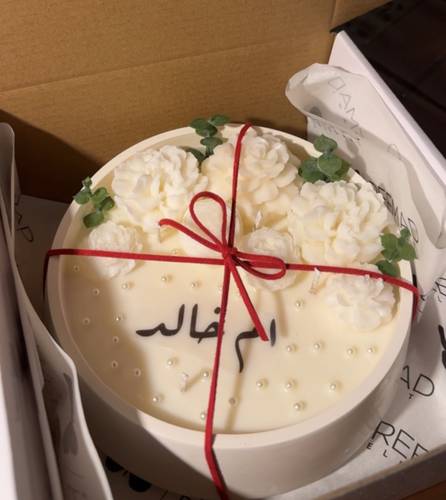 شمعة في قالب دائري