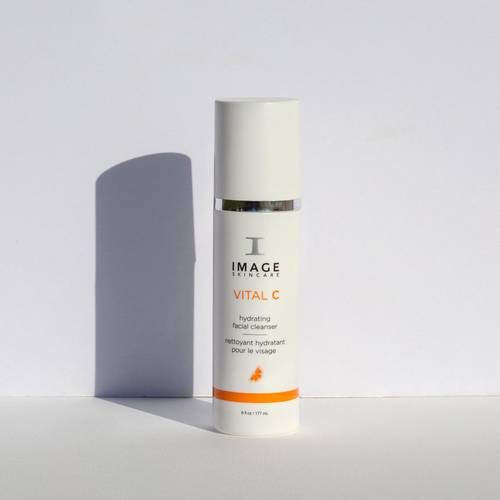 I image VITAL C Hydrating facial cleanser 177.6ml -  آي ايميج فيتال سي غسول