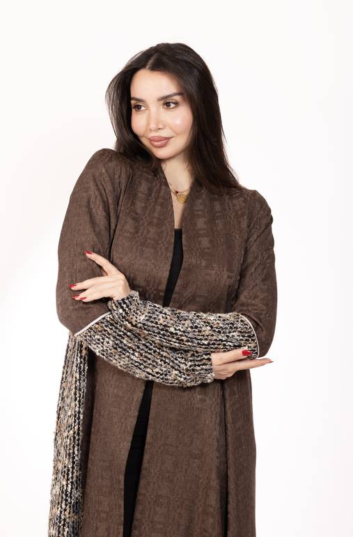 Gloves on Abaya 