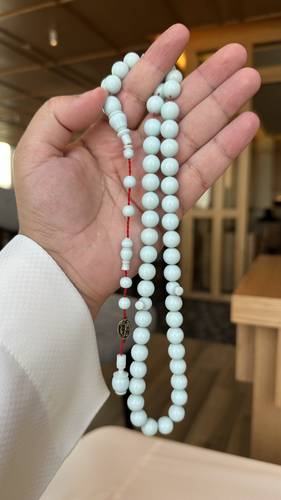 مسباح ضومنة امريكي