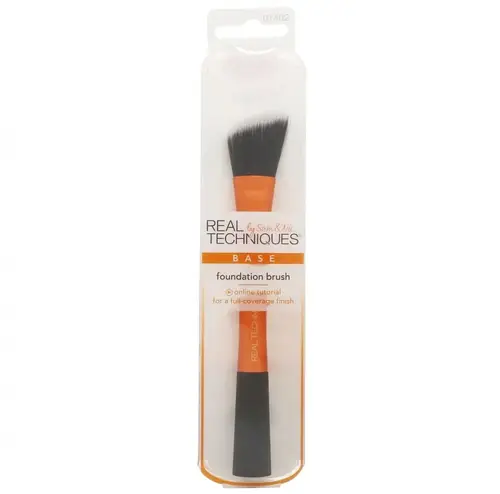Real Techniques Foundation Brush