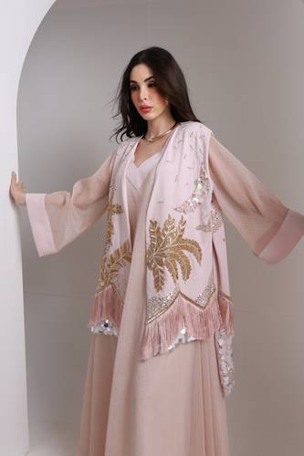 فستان ليلة ساحرة بأكمام