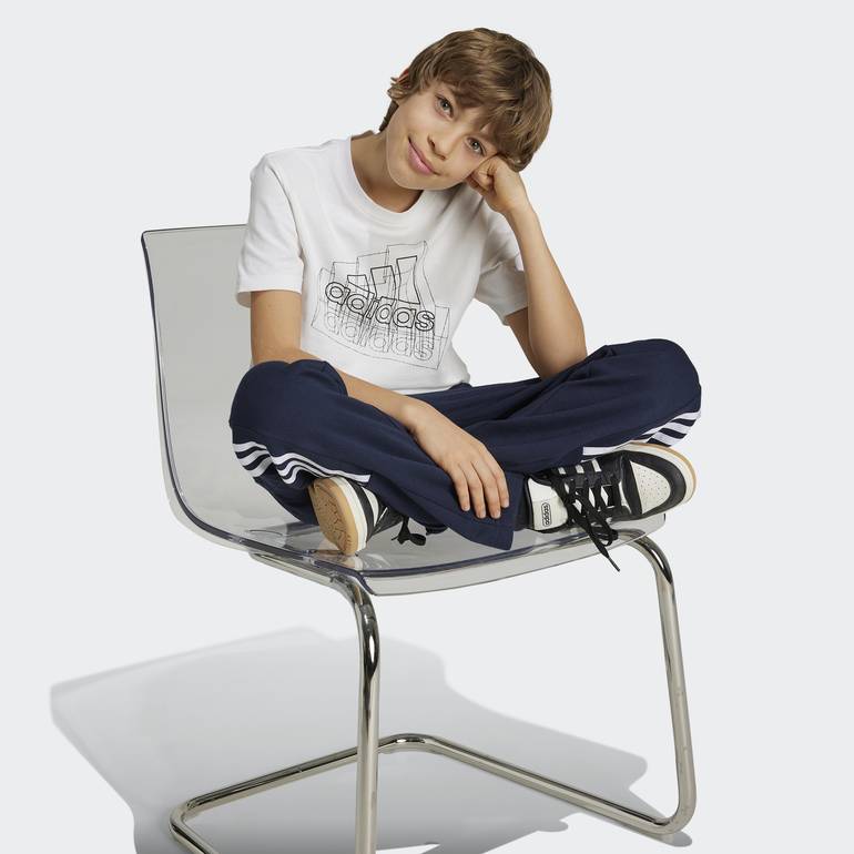 Adidas Logo Print T-shirt with Short Sleeves - 9-10 Years