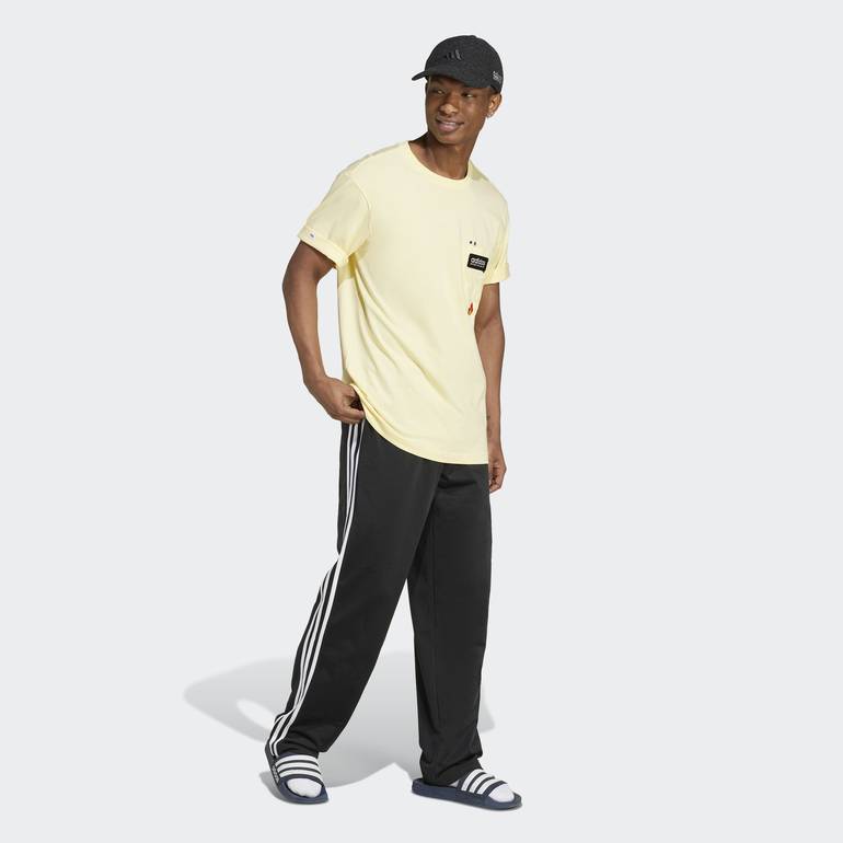 REMOJI POCKET GRAPHIC TEE - 2XL