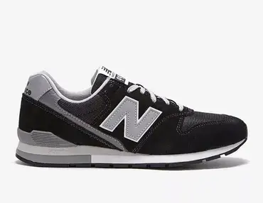 Running Shoes Sneakers Expedited - 9.5 - BLACK-WHI