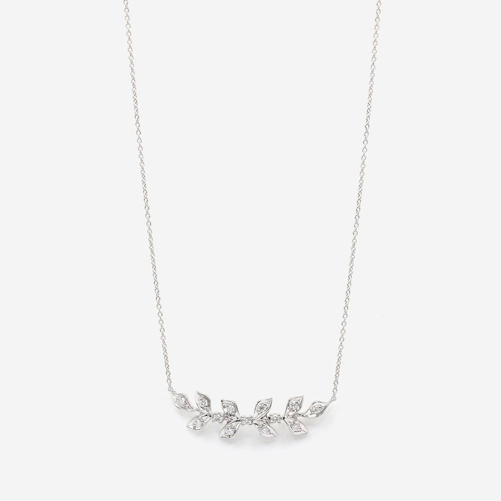 Necklace-  white gold - white diamonds