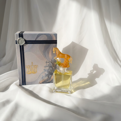 علبة عطر الأب