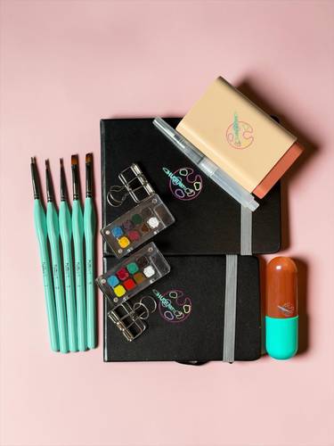 Huda Art All-In Studio