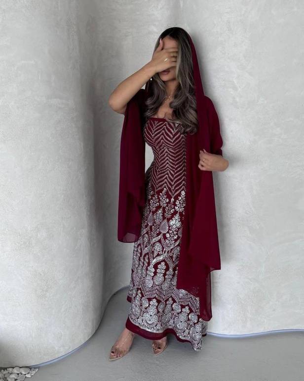 فستان سهرات خامه باربي + جزار