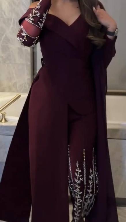 فستان لمار