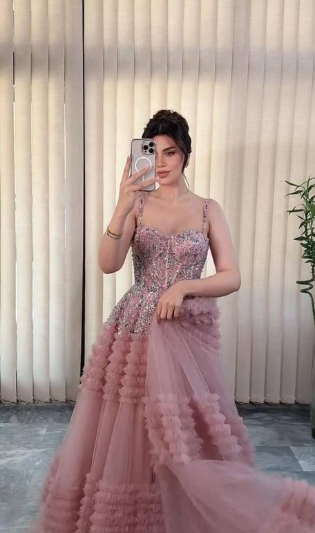 فستان مها الشمري