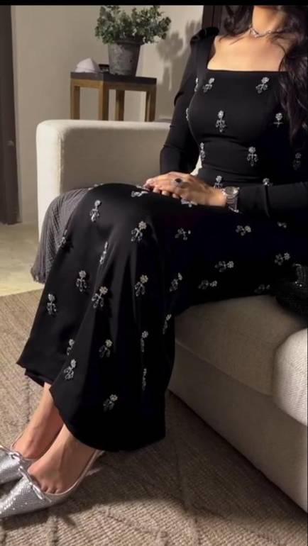 فساتين سهرات. M