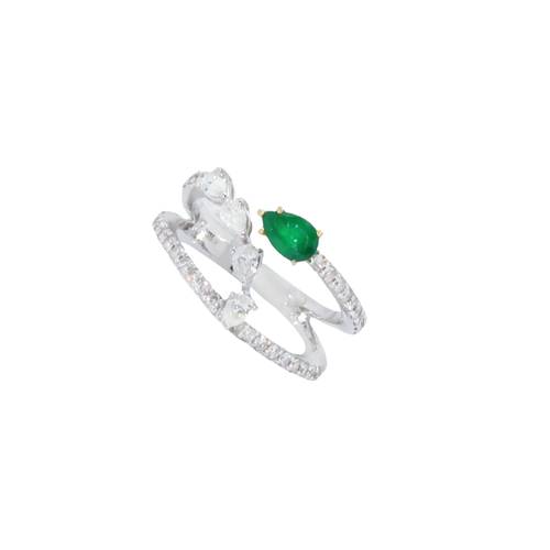 Diamond Ring with 18KT White Gold