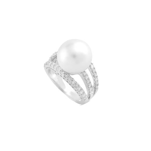 Diamond Ring with Pearl stone and 18KT White Gold