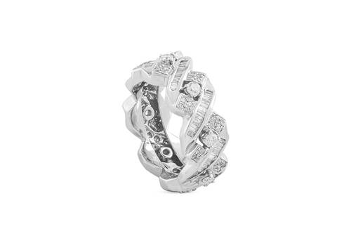 Diamond wedding Ring with 18KT White Gold