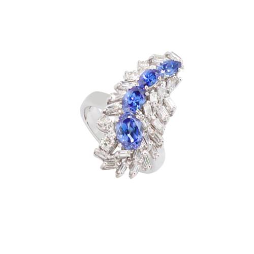 Diamond Ring with 18KT White Gold