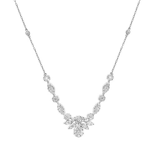 Diamond Pendant with 18KT white gold