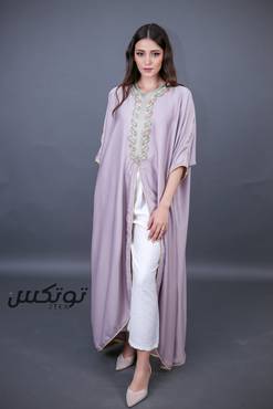 بلوزة بنمط جلابية  - لحمي - فرى سايز