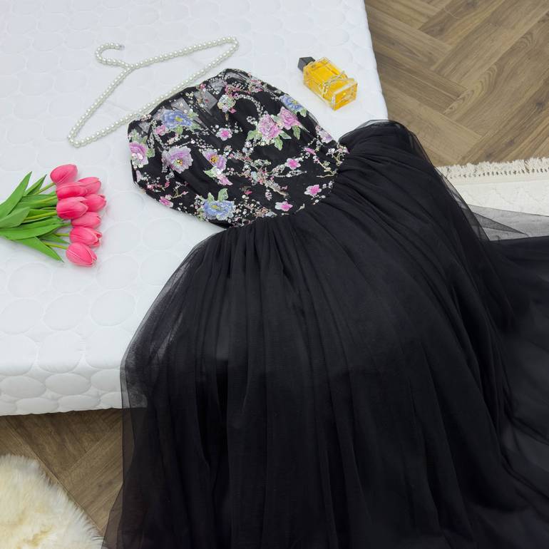 فستان سهرة  اسود 