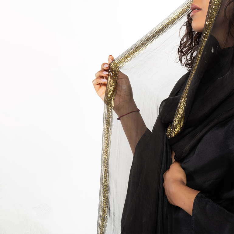 طرحه حرير ناعم بنقشات زري (نقشه ١)