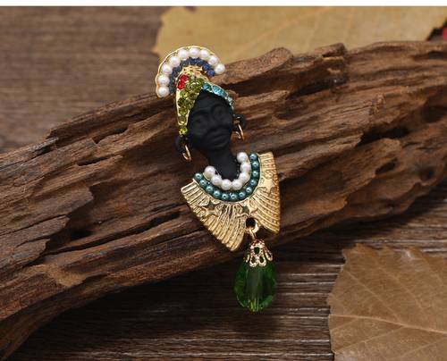 African Queen Brooch