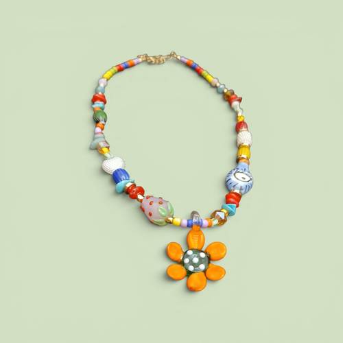 Glass beads necklace