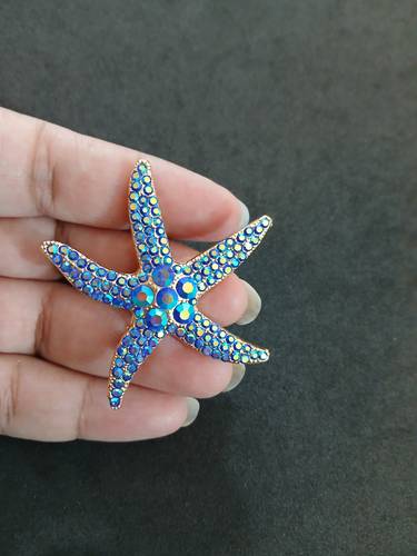 Sea Star Embellished Brooch Pin
