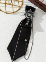 Brooch