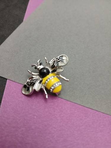 Bee Brooch