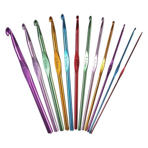 crochet hook : set of 12 pcs with : Different sizes 