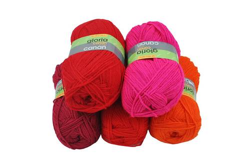 Canan wool : 100 g : 3.7 Nm : available in different colors
