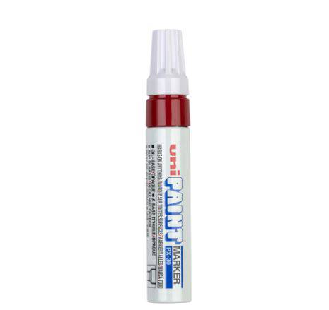 Paint Marker : chisel top : Available in different colors 