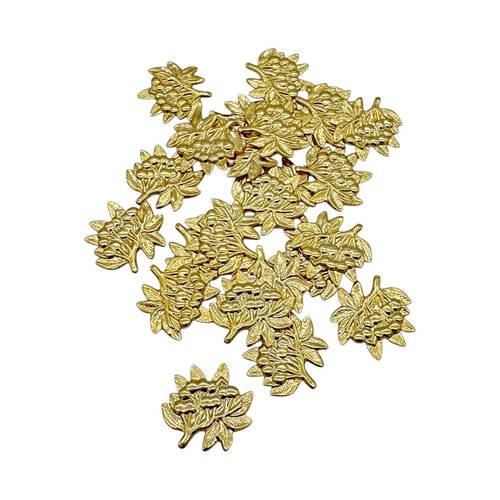 gold jewelry pieces