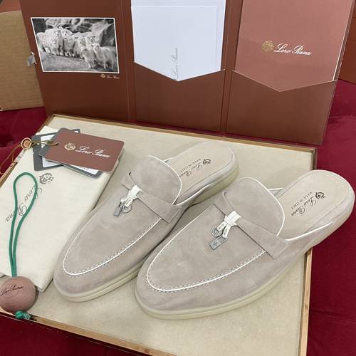 New  color /38 / 40 size Loro piana
