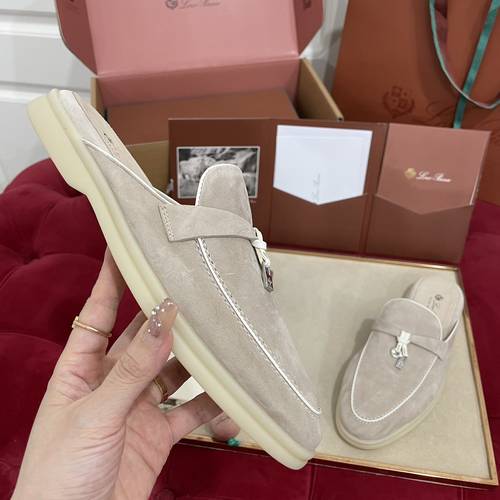 Loro Piana☆美品☆最終Sale‼️ New color /38 / 40 size Loro piana