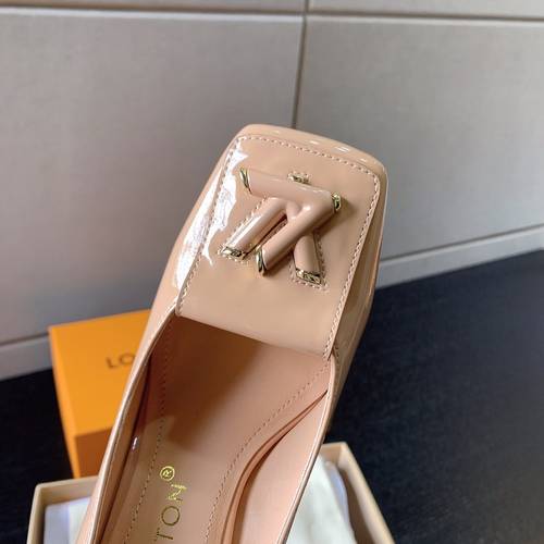 Lv nude heels