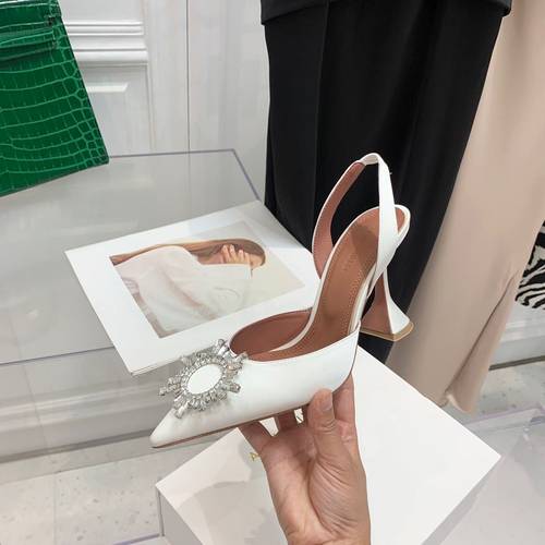 Amina heels