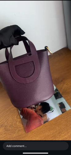 In the loop size 18  cassis 💟