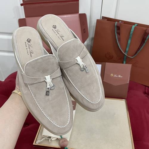 New  color /38 / 40 size Loro piana