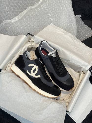 New Chanel  sneakers  black