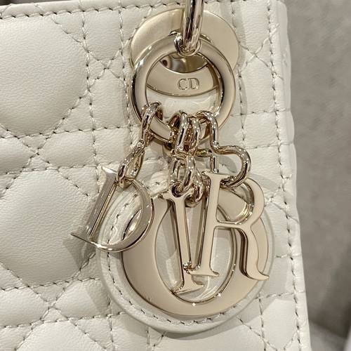 Lady Dior micro 12*10.5*5cm