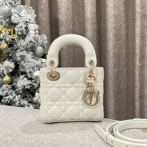Lady Dior micro 12*10.5*5cm