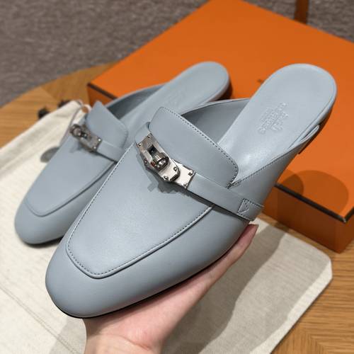 Light blue OZ mule