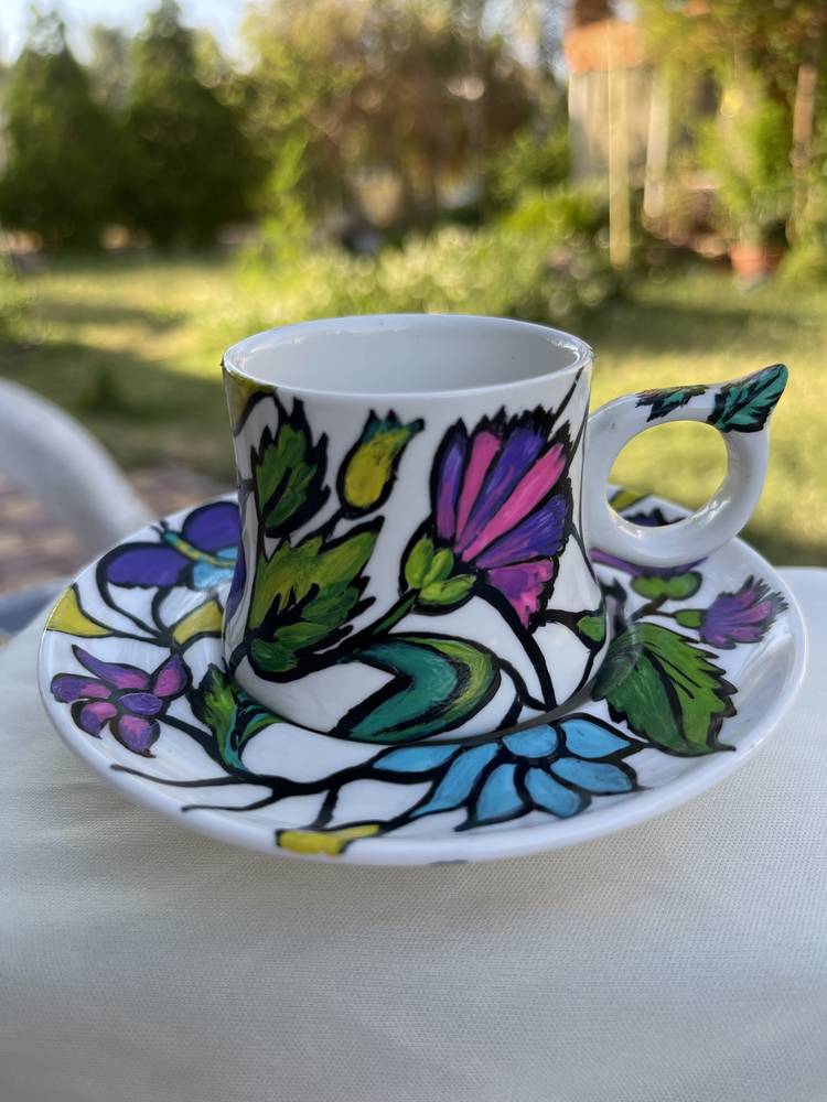 فنجان قهوه رسم يدوي