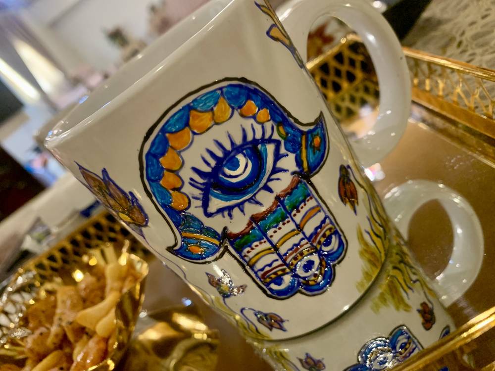 كوب رسم وكتابة اسم 