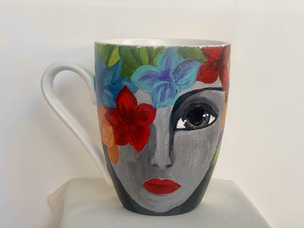 كوب سيراميك رسم يدوي 