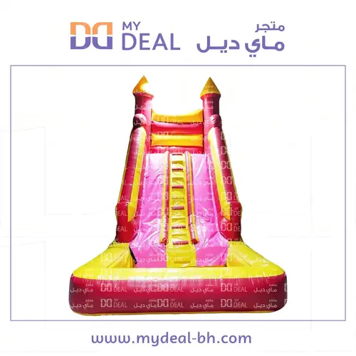 زحليقة مع حوض مائي ومسارين مع سلم وسط طول ٦ م عرض ٣.٣٠ م ارتفاع ٦ م 