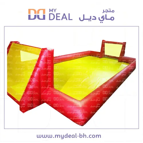 ملعب صابوني بأرضية صفراء مميزة 14 متر في 7 متر